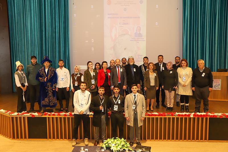 Prof. Dr. Nazif Shahrani, "Afganistan’da Amerikan Varlığı ve Taliban" Konulu Konferans Verdi